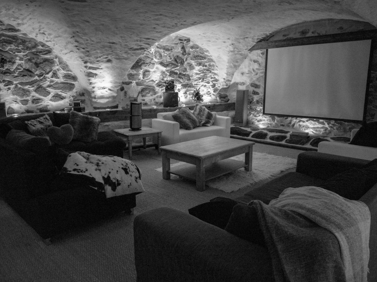 Chez Bear Bed and Breakfast Briançon Buitenkant foto