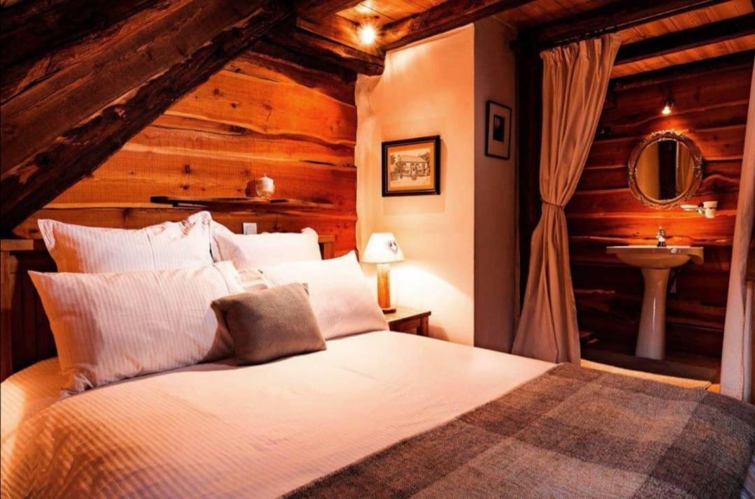 Chez Bear Bed and Breakfast Briançon Buitenkant foto